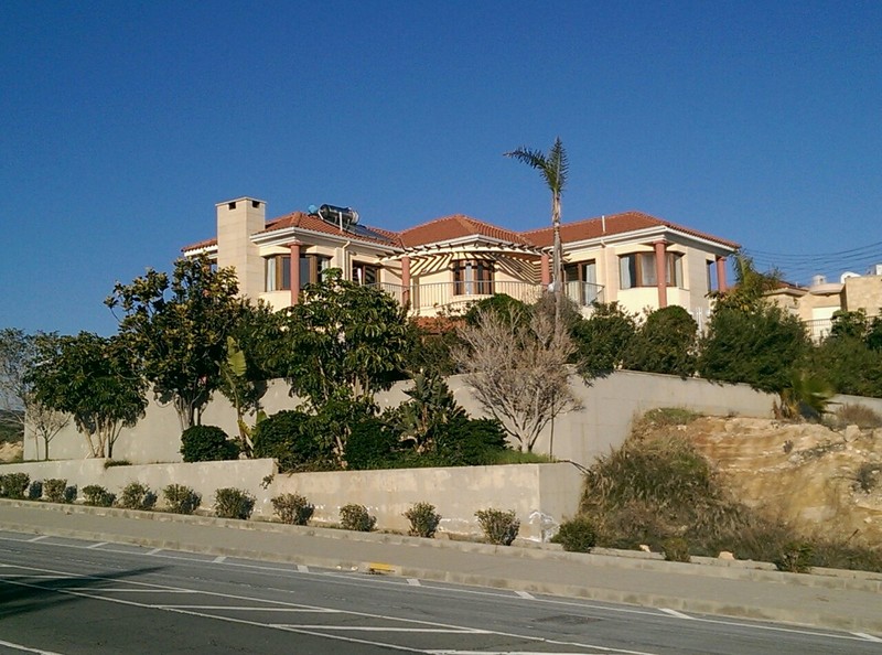 VILLA AT AYIOS ATHANASIOS