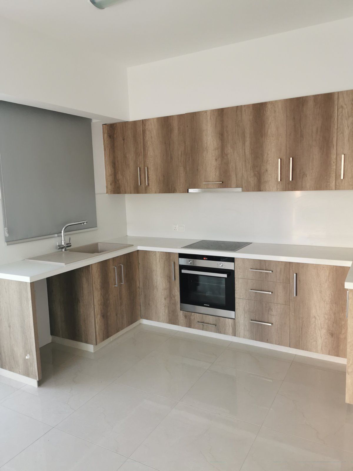 Upper floor house for rent - sp