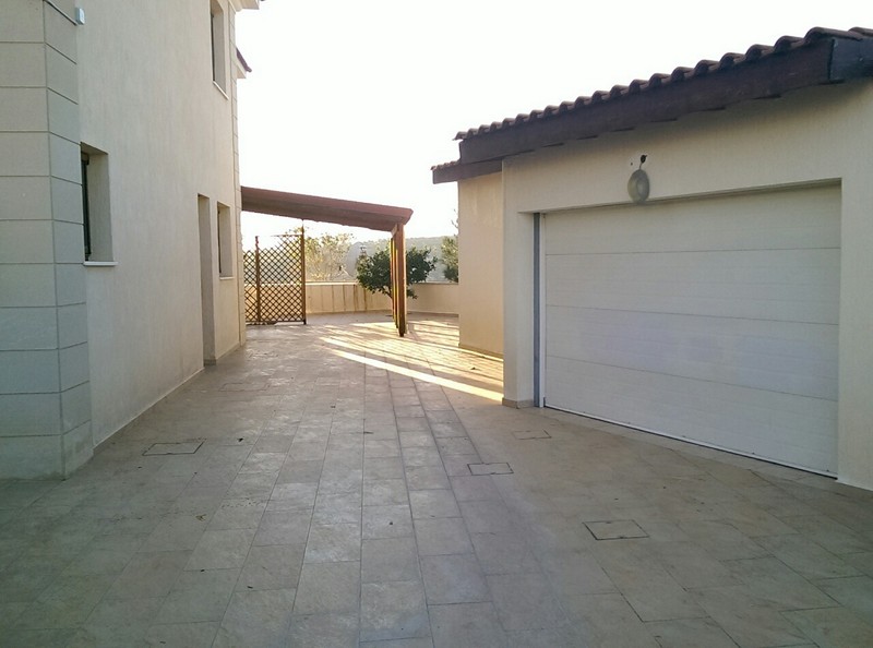 VILLA AT AYIOS ATHANASIOS